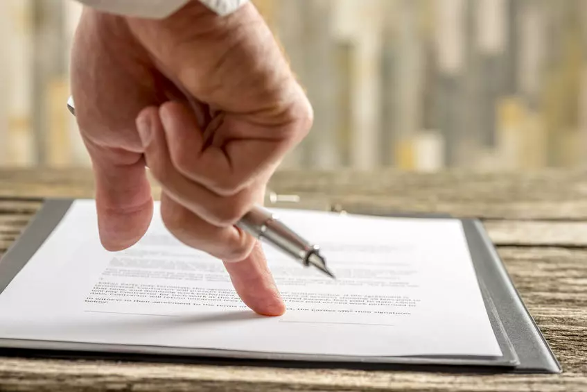 Family meeting with legal advisor, showing when a Will is crucial—highlighting Trusted Will Writing Byfleet for essential life planning.